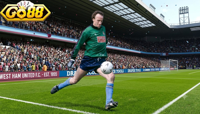 The Illustrious Career of Steve Ogrizovic in English Football